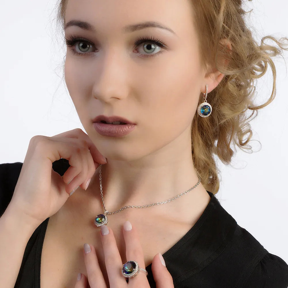 Natural Blueish Gemstone Pendant Necklace 4.79 ct