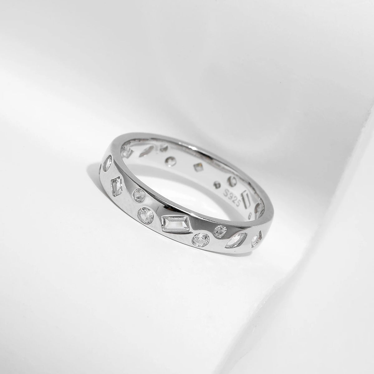 Montreux Ring