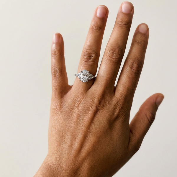 Avers by Meri Jaan — lab-grown moissanite jewellery, worn by model
