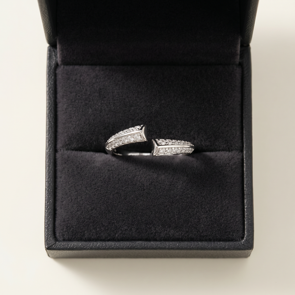 Corippo by Meri Jaan — lab-grown moissanite jewellery, product photo