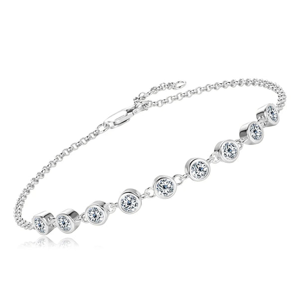 Crans-Montana Bracelet by Meri Jaan — lab-grown moissanite bracelet, product photo
