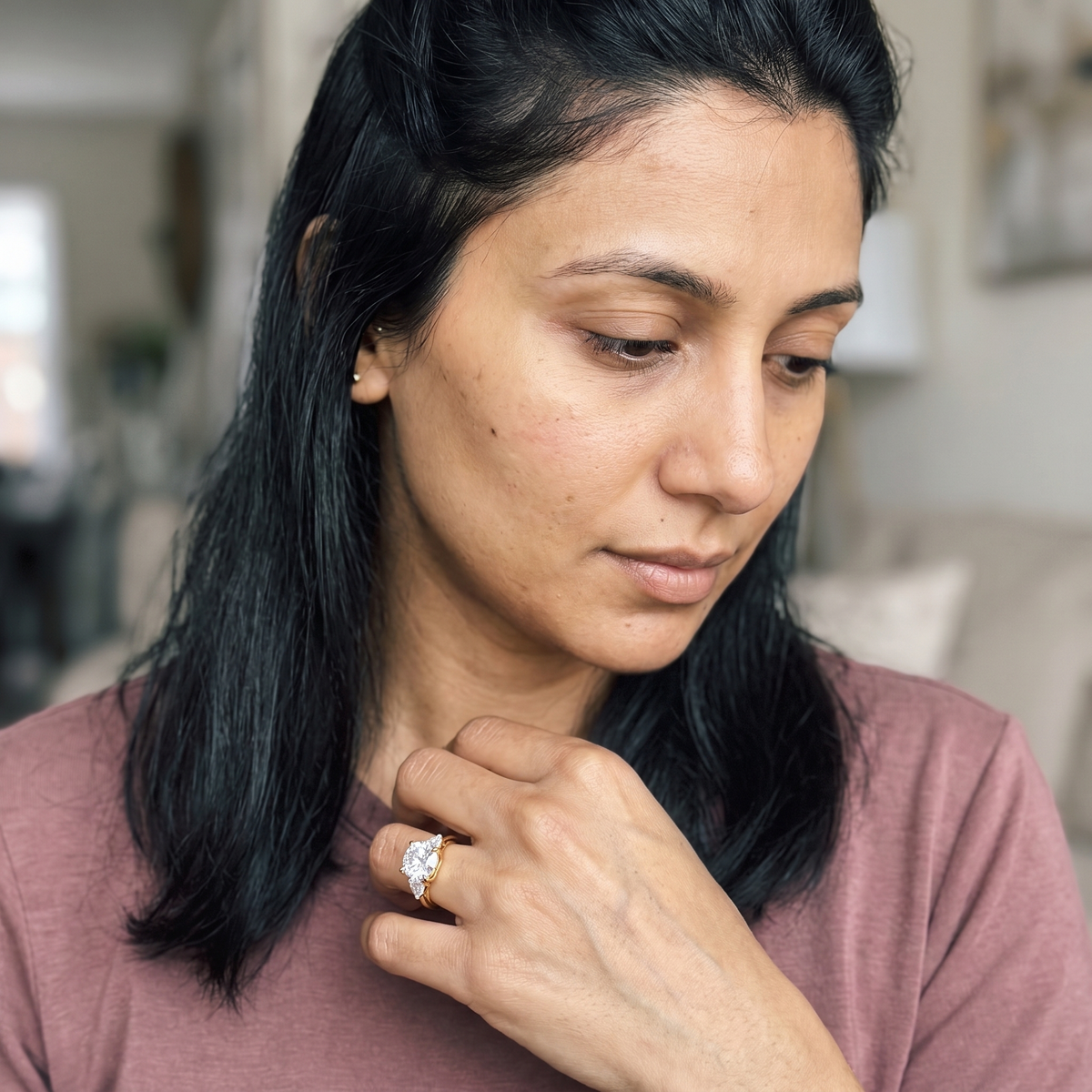 Davo Ring worn by model