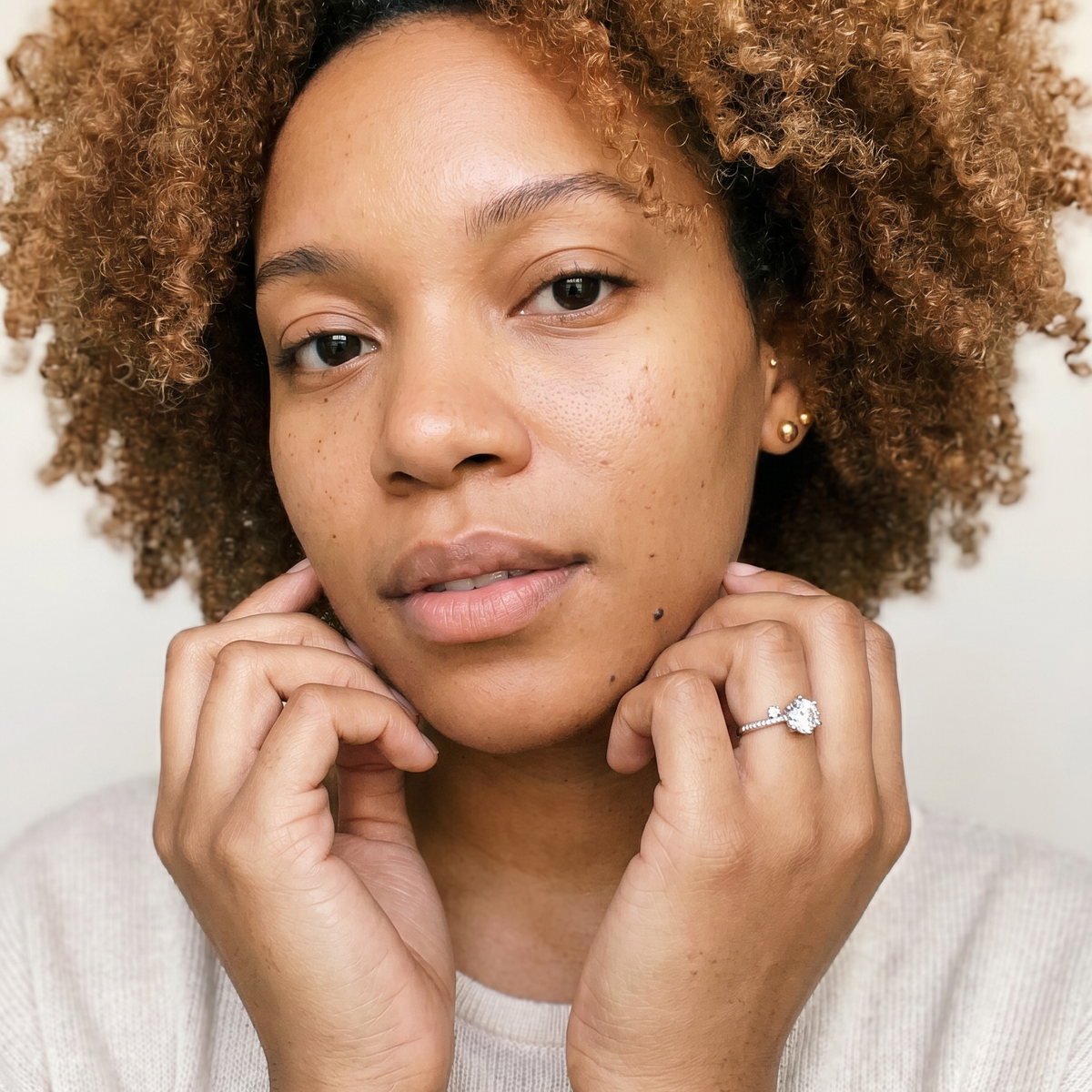 Ernen by Meri Jaan — lab-grown moissanite jewellery, worn by model