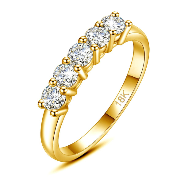 Luzern Ring by Meri Jaan — lab-grown moissanite ring, product photo
