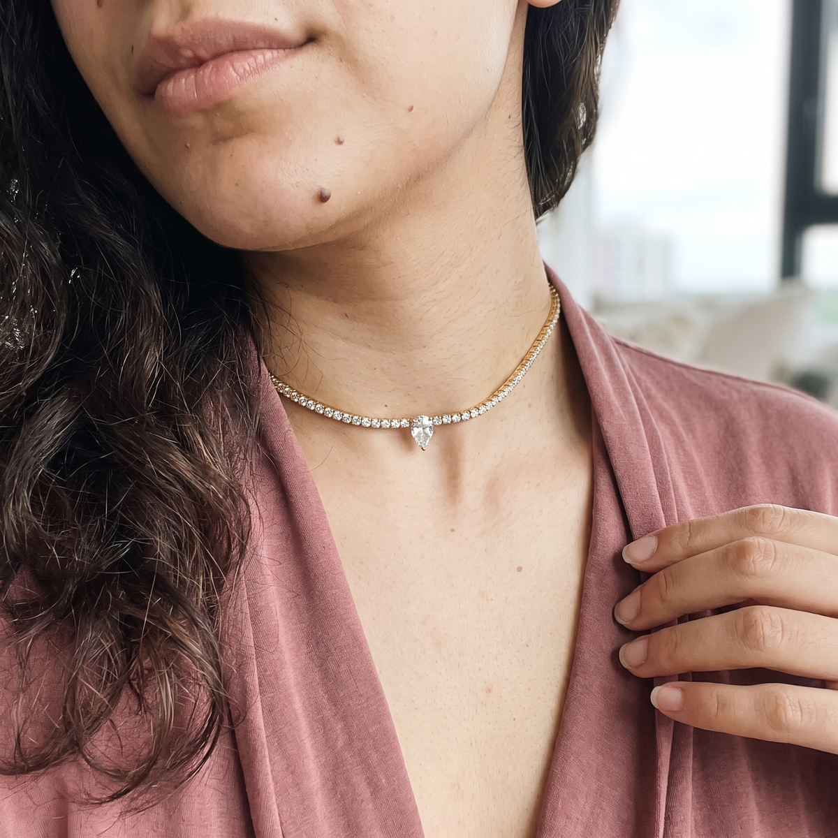 Montagnola Necklace worn by model