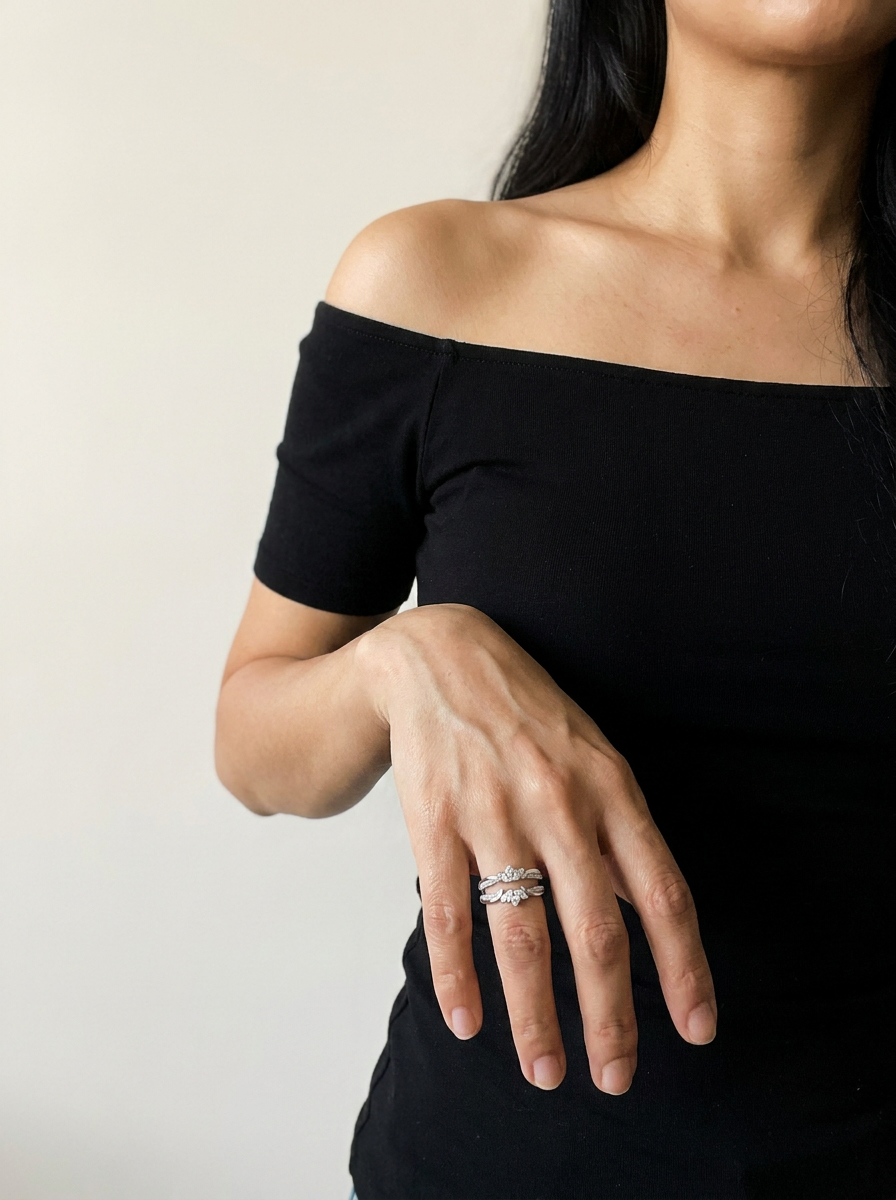 Pelwan by Meri Jaan — lab-grown moissanite jewellery, worn by model