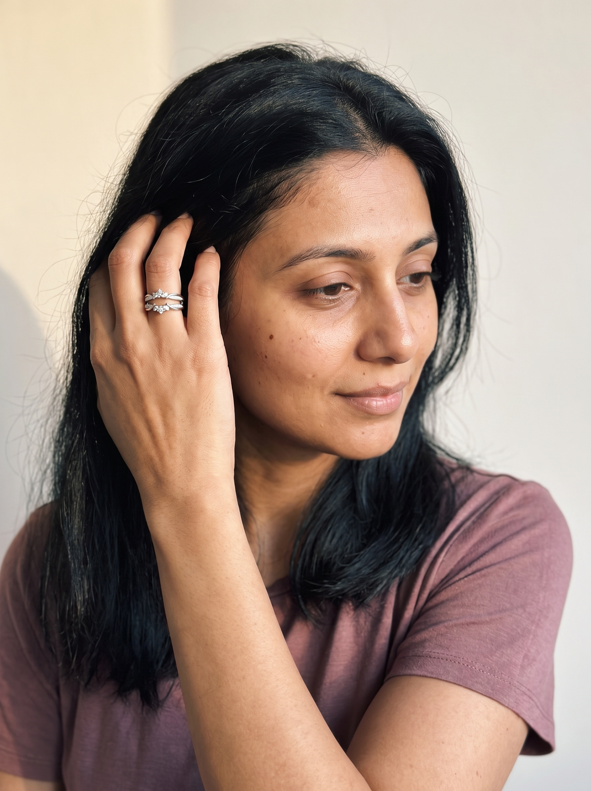 Pelwan Ring worn by model