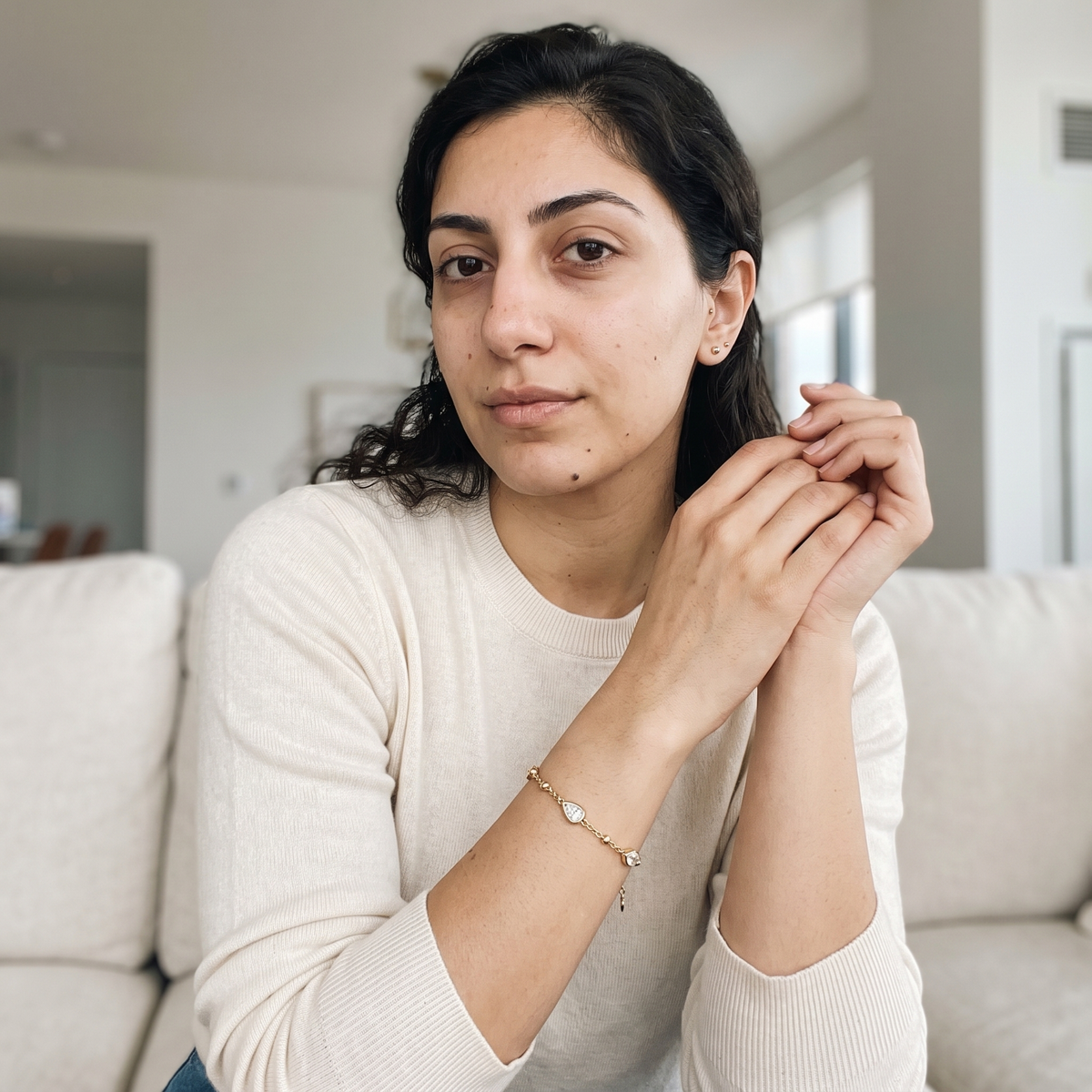 Quinten Bracelet worn by model