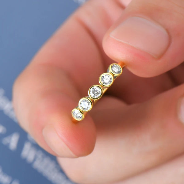 Rhone Ring by Meri Jaan — lab-grown moissanite ring, product photo