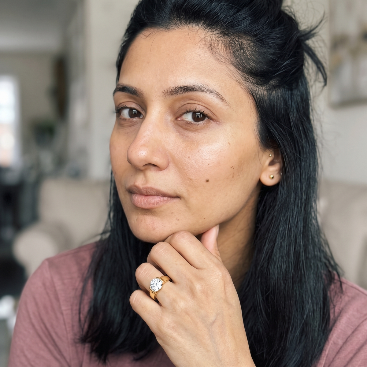 Sierre Ring worn by model