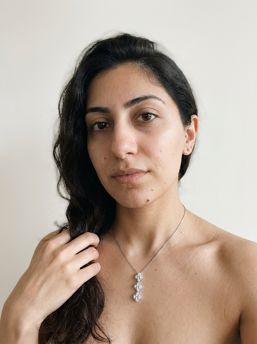 Soglio by Meri Jaan — lab-grown moissanite jewellery, worn by model