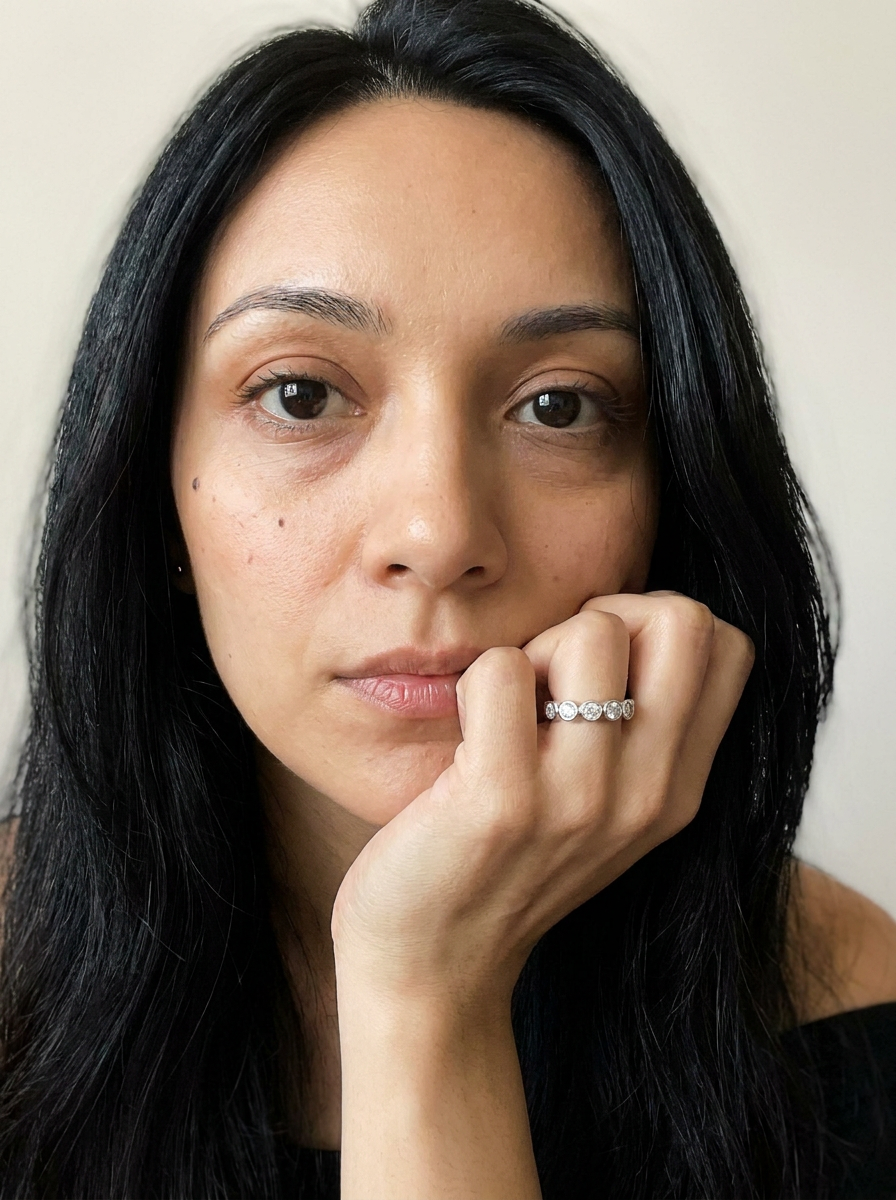 Stein am Rhein by Meri Jaan — lab-grown moissanite jewellery, worn by model
