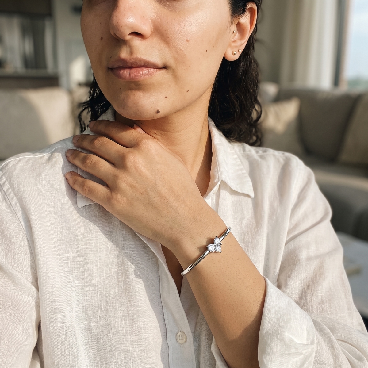 Tarasp Bracelet worn by model