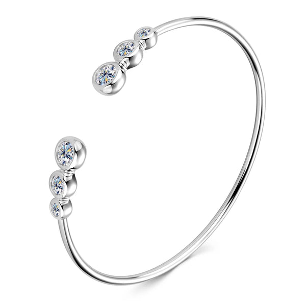 Triesen Bracelet by Meri Jaan — lab-grown moissanite bracelet, product photo