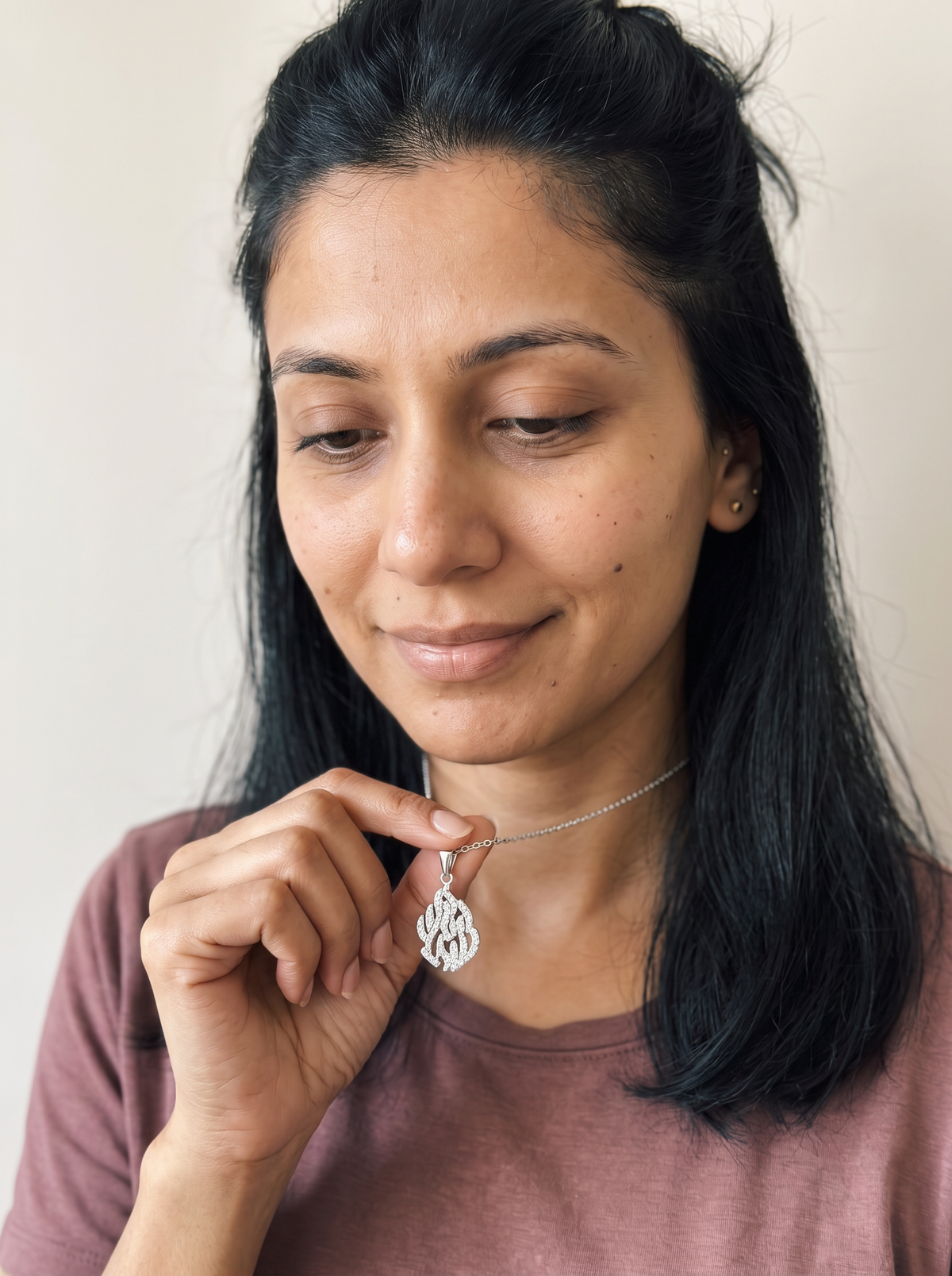 Vevey Necklace worn by model